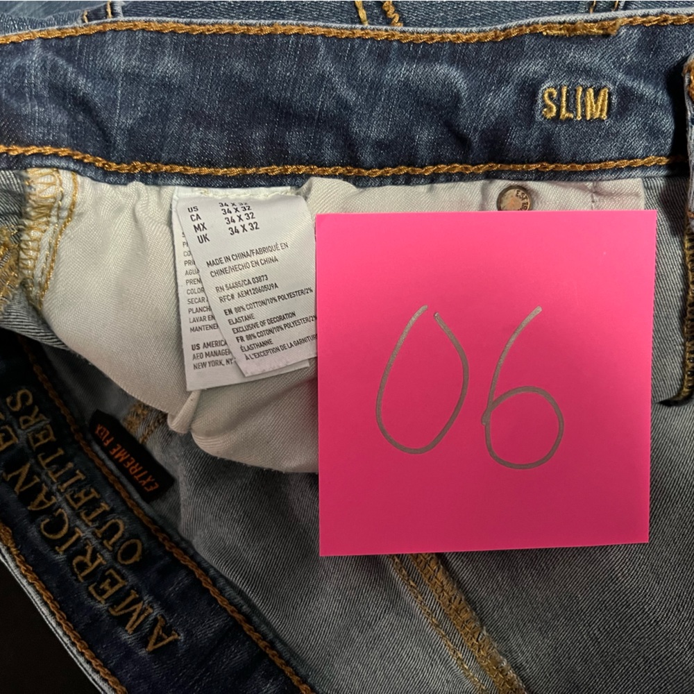 34x32 American Eagle Slim Extreme Flex jeans